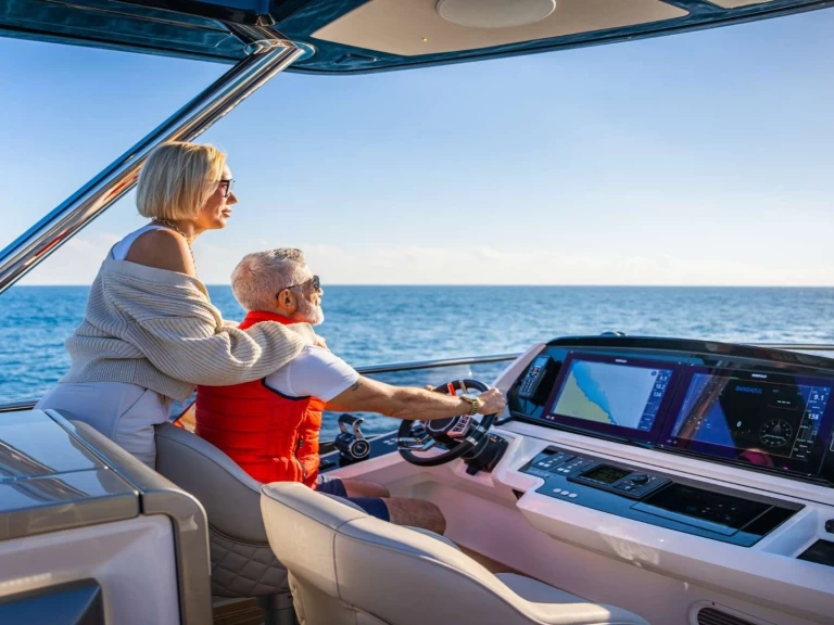 Alquiler Yate de lujo Sunseeker con o sin  título de navegación