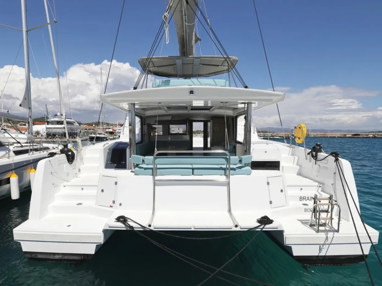 Alquiler de Bali Bali 4.6 en Seget Donji