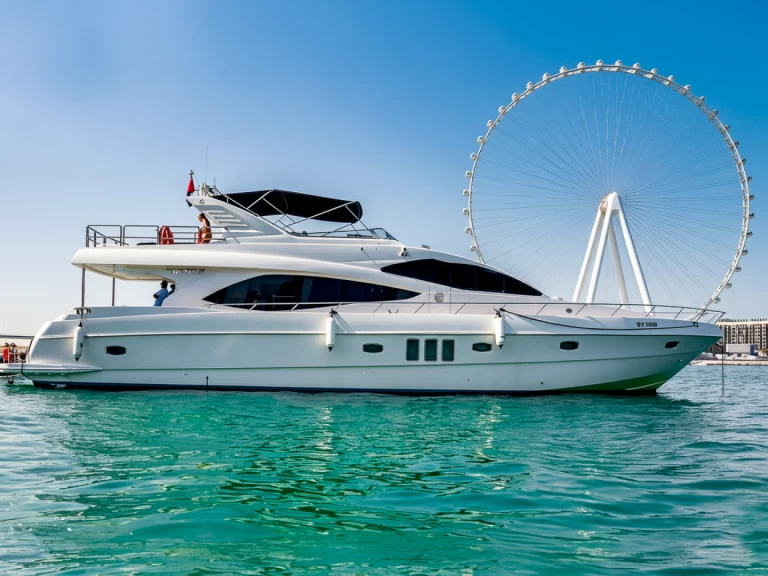 Alquiler Dubai Marina - Gulf Craft Majesty 77ft en SamBoat
