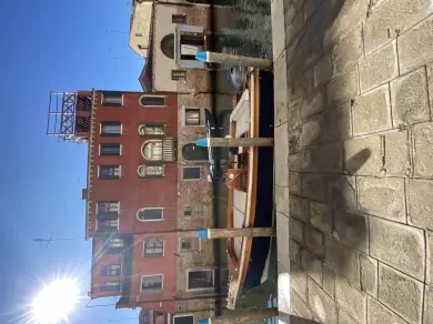 Montisola Archetti Easy 600 de alquiler a Venecia