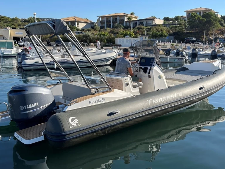 Alquiler Lège-Cap-Ferret - Capelli Tempest 700 en SamBoat