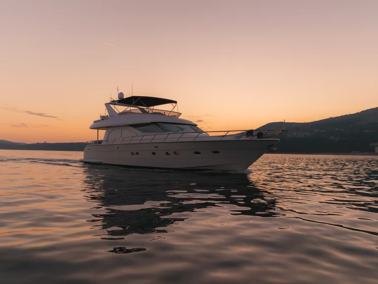 Alquiler de barcos Cannigione barato de Yaretti 2210 