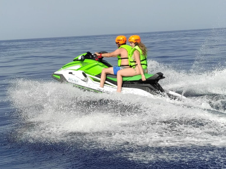 Alquiler Moto de agua en Letojanni - Yamaha VX Cruiser