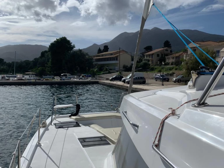 Alquiler de embarcaciones Bali Bali Catspace Voile enPerigiali en Samboat