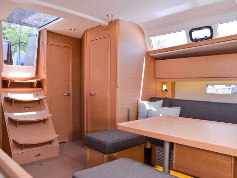 Alquiler Velero Dufour con o sin  título de navegación