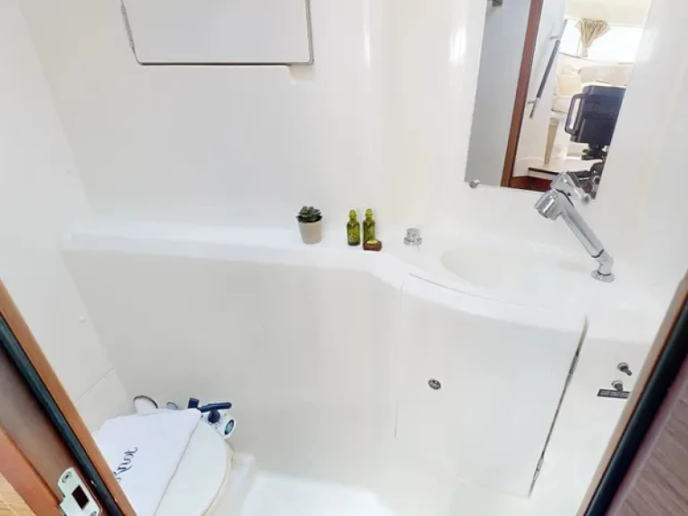 Alquiler de barcos Perigiali barato de Lagoon 380