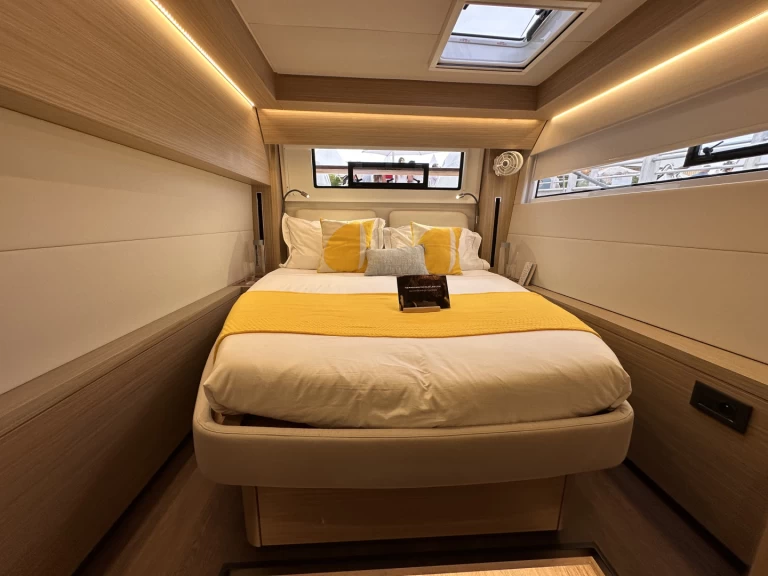 Alquiler de barcos Split barato de Lagoon 51