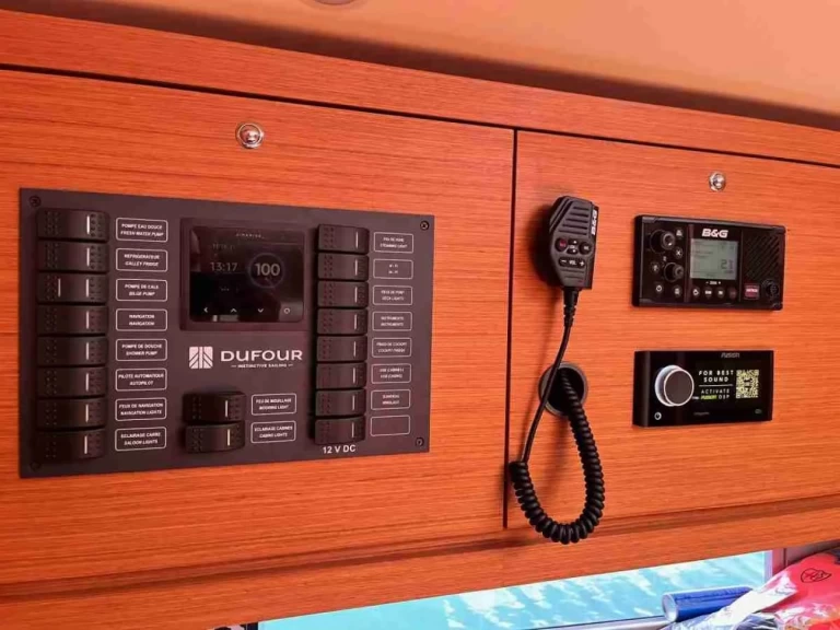 Dufour Dufour 470 de alquiler a Agropoli