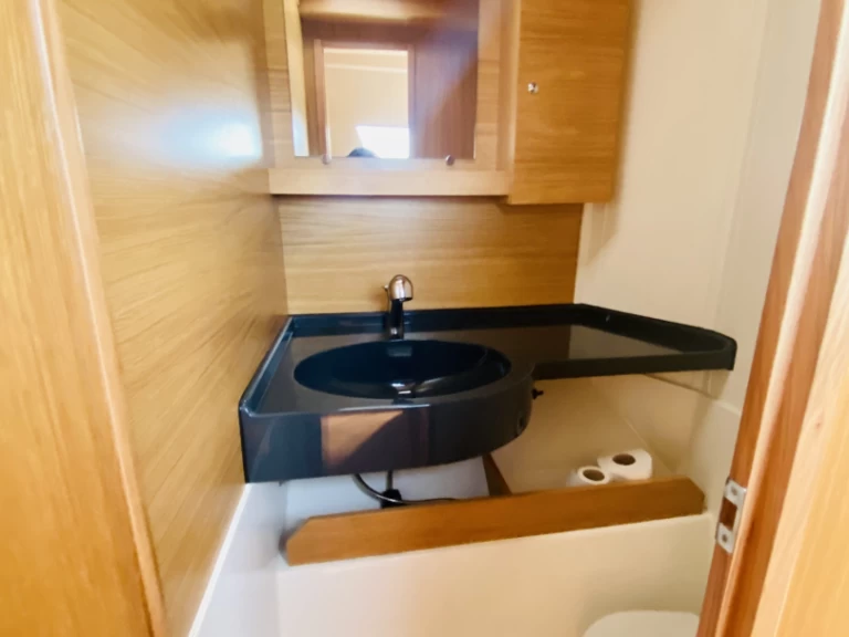 Alquiler de barcos Olbia barato de C-CAT 37