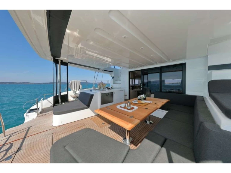 Alquiler de embarcaciones Lagoon Lagoon 55 enKaštel Gomilica en Samboat