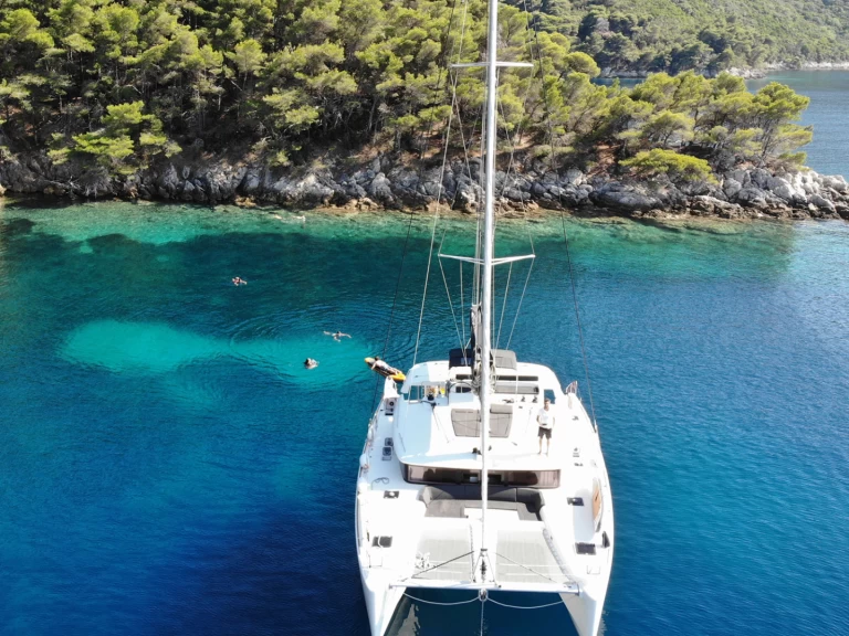 Alquiler de embarcaciones Lagoon Lagoon 450 F enKaštela en Samboat