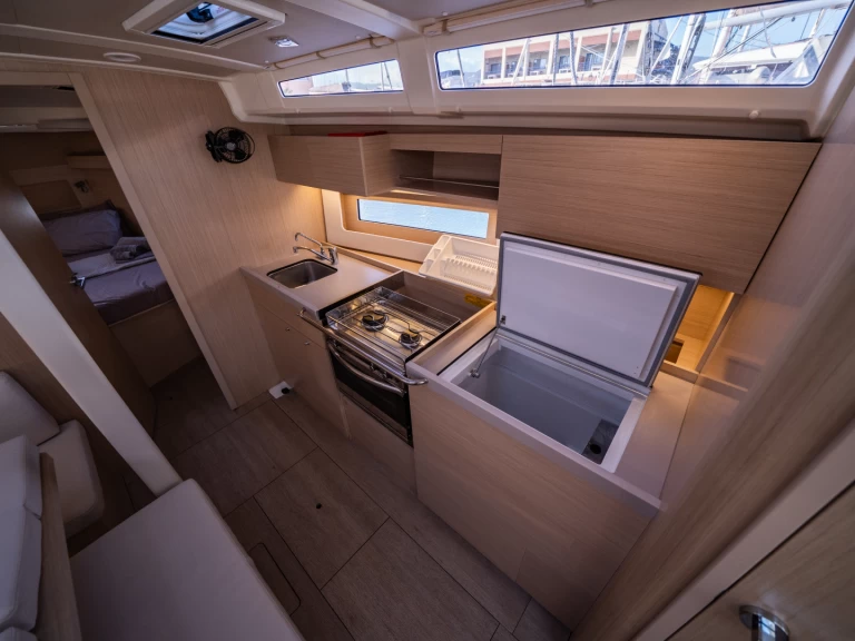 Alquiler Velero Bénéteau con o sin  título de navegación