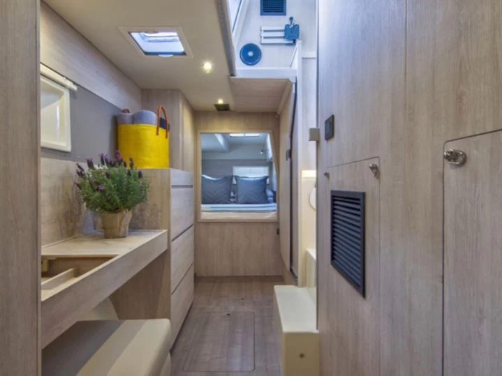 Alquiler Lancha Leopard con o sin  título de navegación