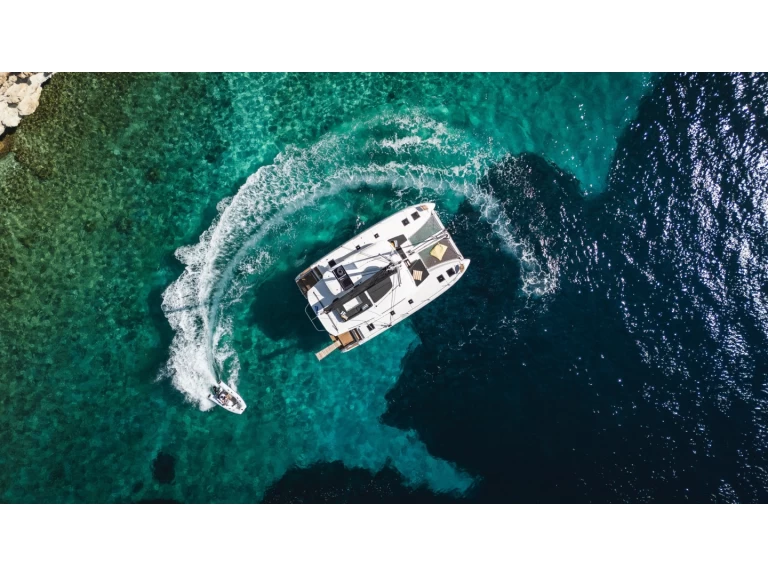 Alquiler de barcos Lefkáda barato de Lagoon 43