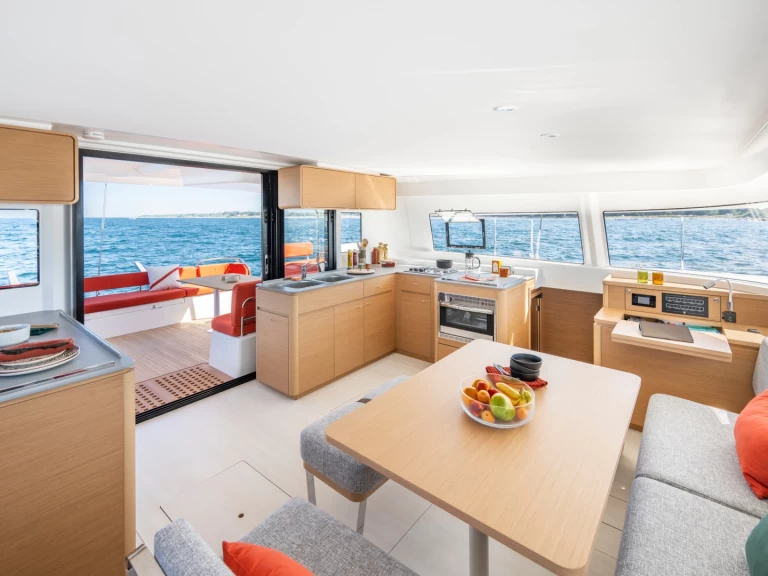 Alquiler Lefkáda - Excess Excess 14 en SamBoat