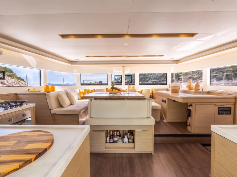 Alquiler de Catamarán, con o sin patrón Lagoon Lefkáda