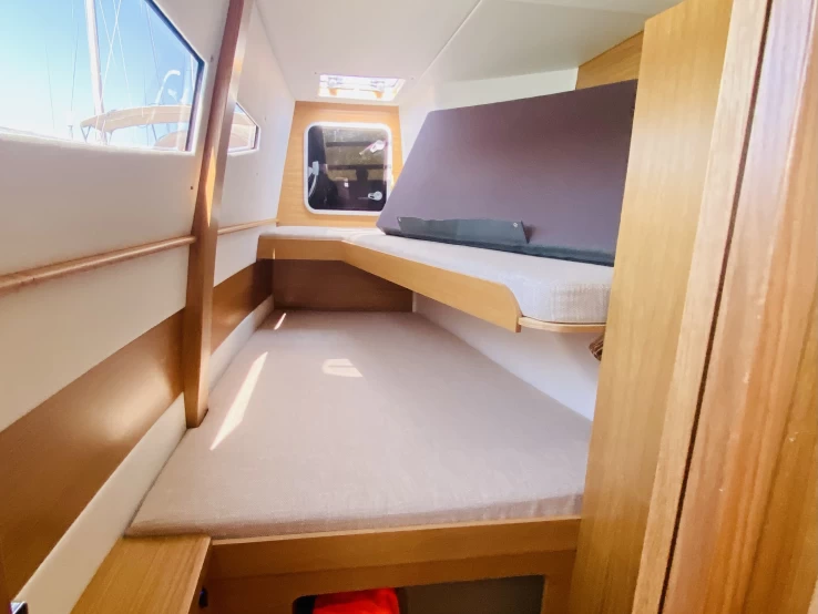 Alquiler de embarcaciones  C-CAT 37 enOlbia en Samboat