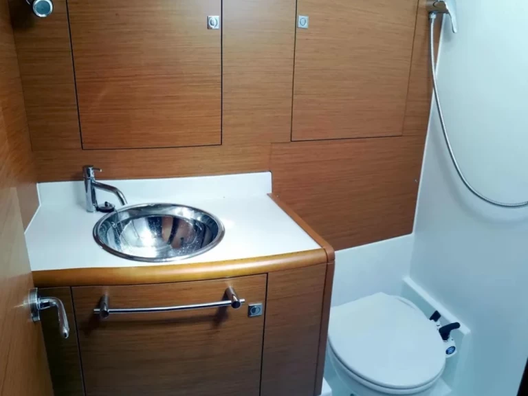 Alquiler de Jeanneau Sun Odyssey 449 en Agropoli