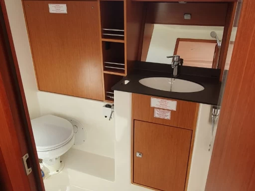 Alquiler de Velero, con o sin patrón Bavaria Punta Ala