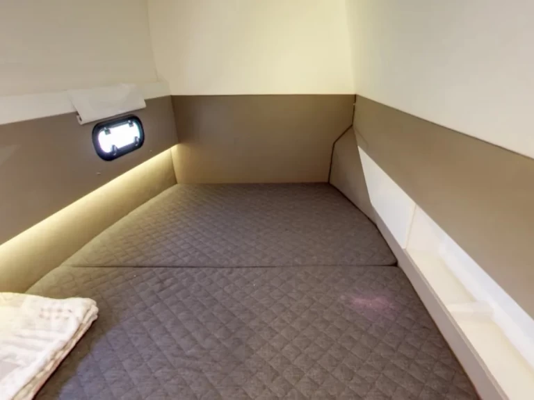 Alquiler de barcos Agropoli barato de Bali 4.1