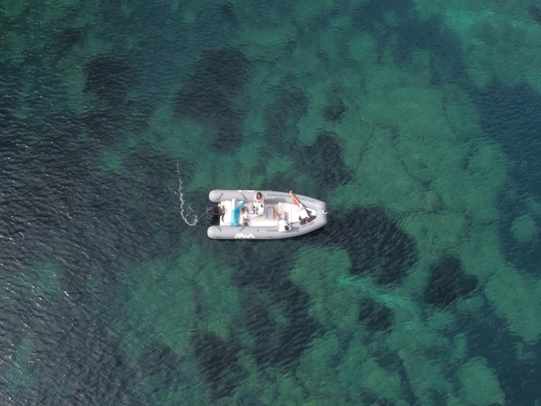 Alquiler Neumática en Cagliari - Bwa Bwa 550