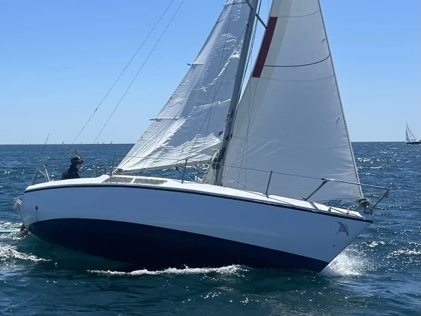 Alquiler de Velero, con o sin patrón Jeanneau Port la Forêt