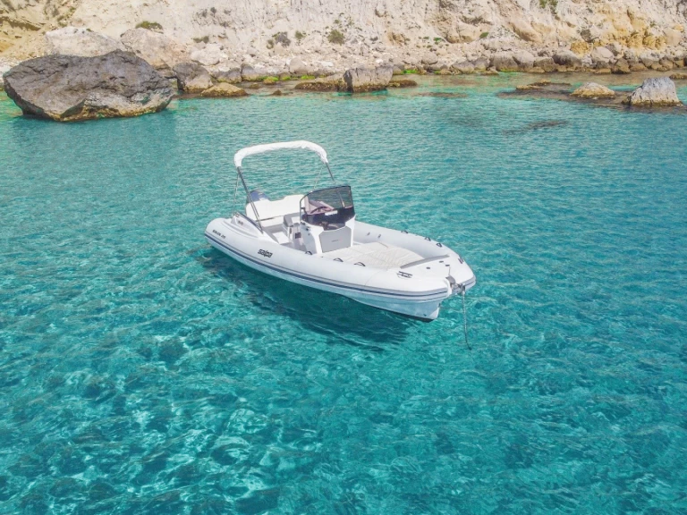 Alquiler de Salpa Salpa Soleil 20 en Cagliari