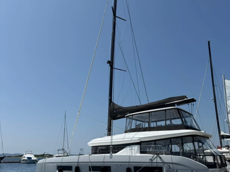 Lagoon Lagoon 60 de alquiler a Kaštela