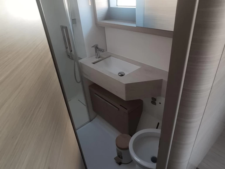 Alquiler de embarcaciones Lagoon Lagoon 51 enKaštela en Samboat