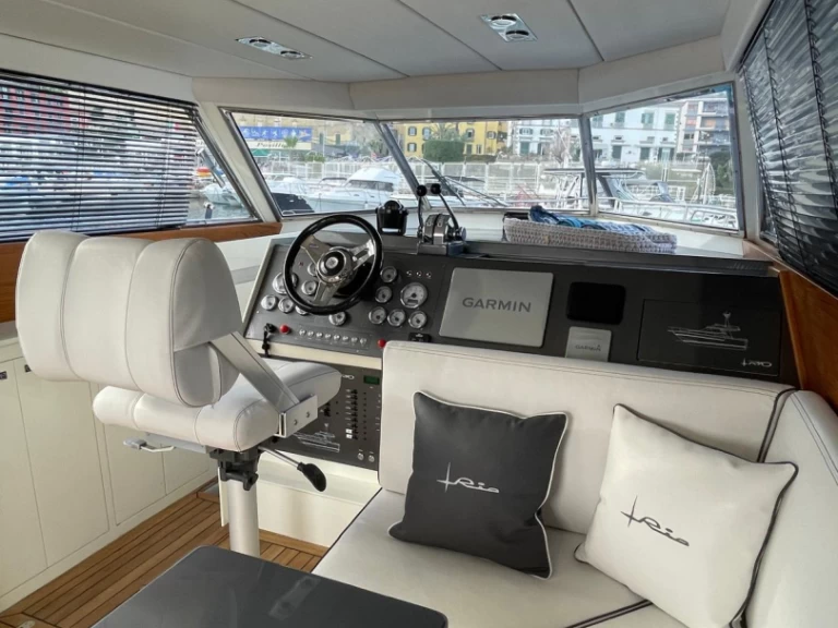 Alquiler de Lancha, con o sin patrón Rio Porto di Mergellina