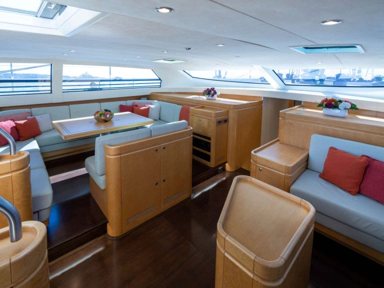 Cnb-Bordeaux LADY 8 de alquiler a Southampton