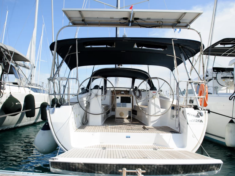 Bavaria Bavaria 40 Cruiser de alquiler a Kavála