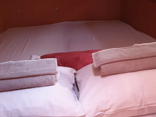 Velero para alquilar Paros (Isla) al mejor precio