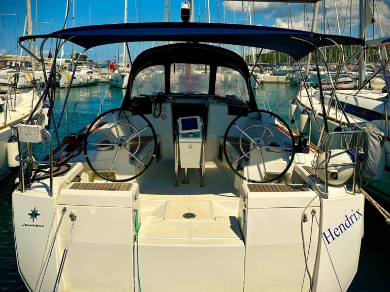 Alquiler Sukošan - Jeanneau Sun Odyssey 419 en SamBoat