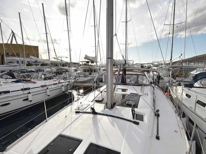 Alquiler de embarcaciones Dufour Dufour 460 Grand Large enPula en Samboat