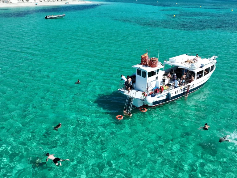 Alquiler Lancha ASTILLEROS Y VARADEROS DE TARRAGONA con o sin  título de navegación