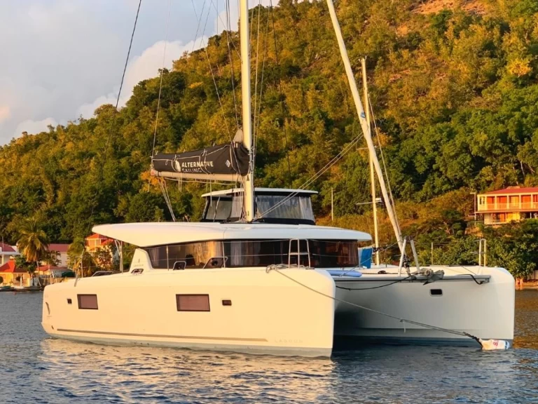 Lagoon Lagoon 42 de alquiler a Pointe-à-Pitre