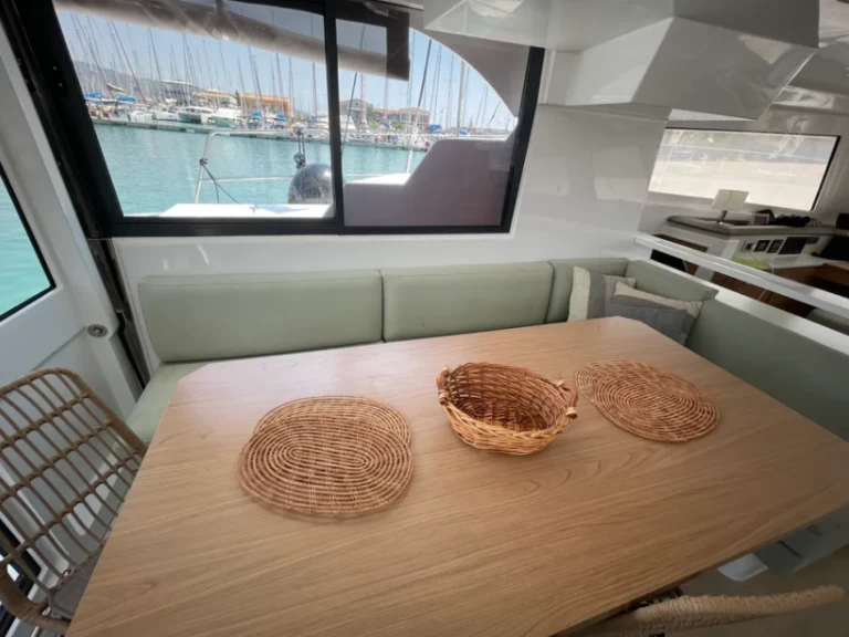 Alquiler de Catamarán, con o sin patrón Bali Lefkáda