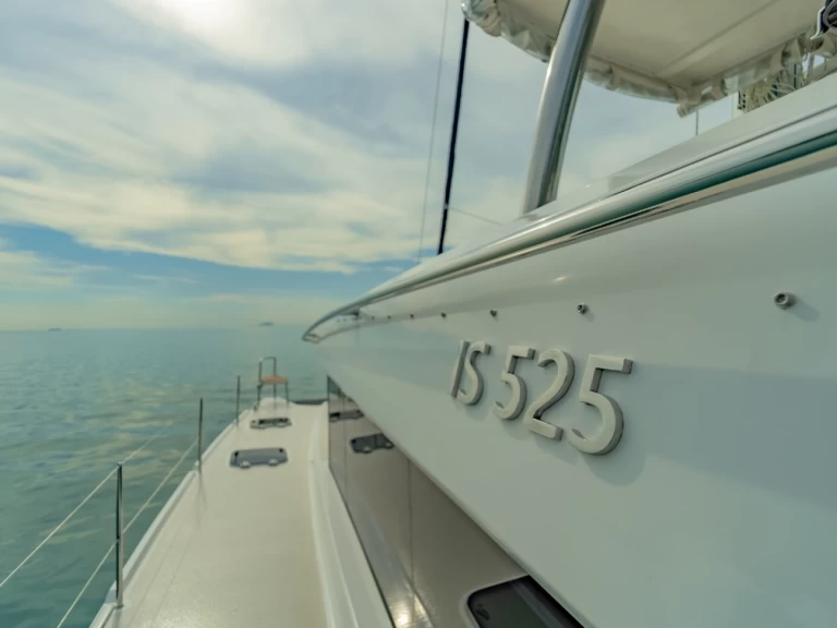 Alquiler de Catamarán, con o sin patrón Island Spirit Yachts Mai Khao