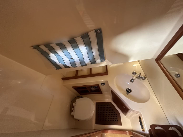 Alquiler Lancha en Salerno - Acquaviva 30 EXE