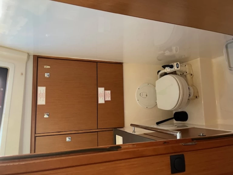 Bavaria Cruiser 46 de alquiler a Angra do Heroísmo