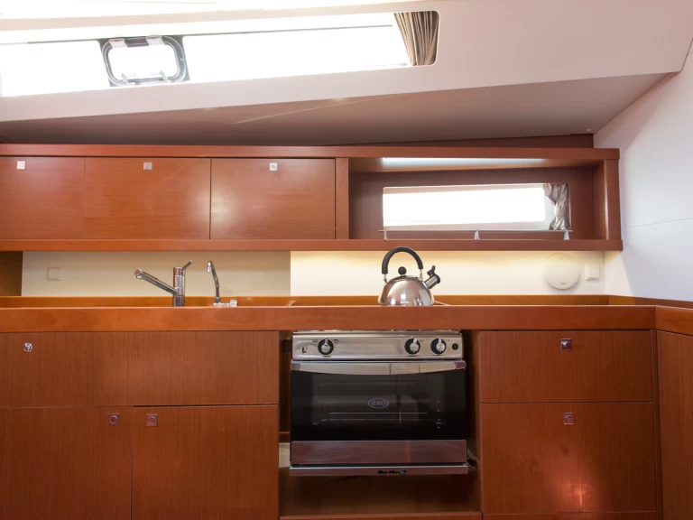 Bénéteau Oceanis 45 de alquiler a Lefkáda