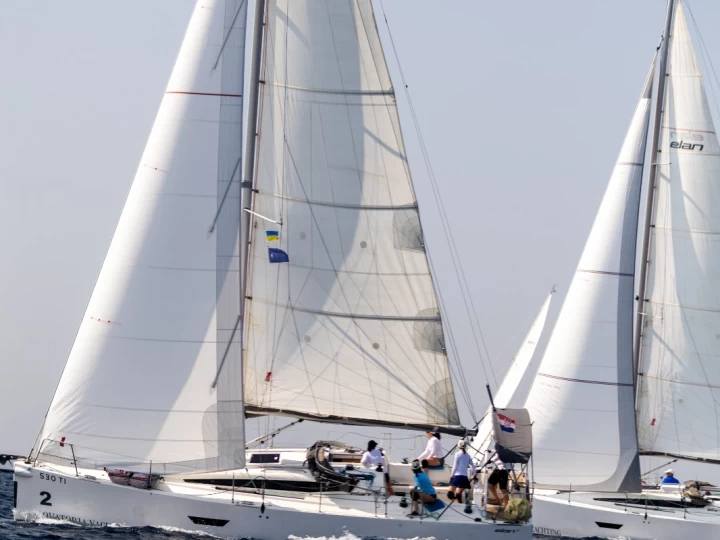 Velero para alquilar Betina al mejor precio