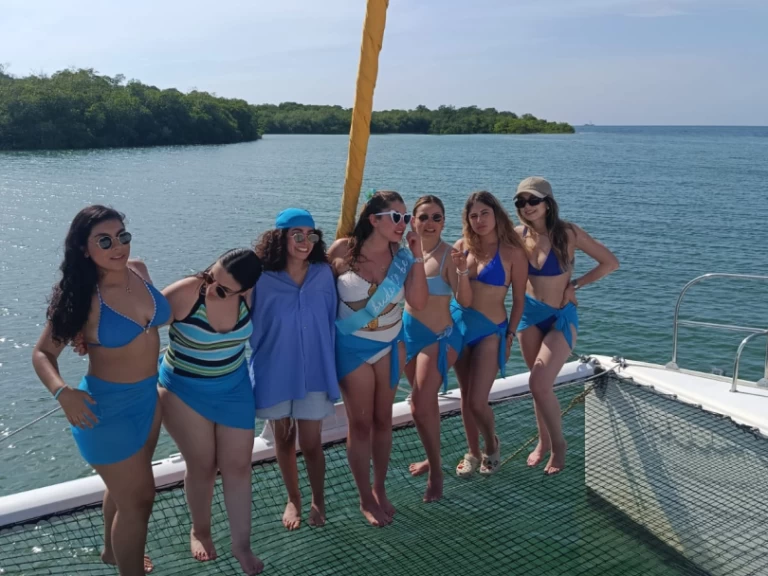 Fountaine Pajot Lavezzi 40 de alquiler a Cartagena