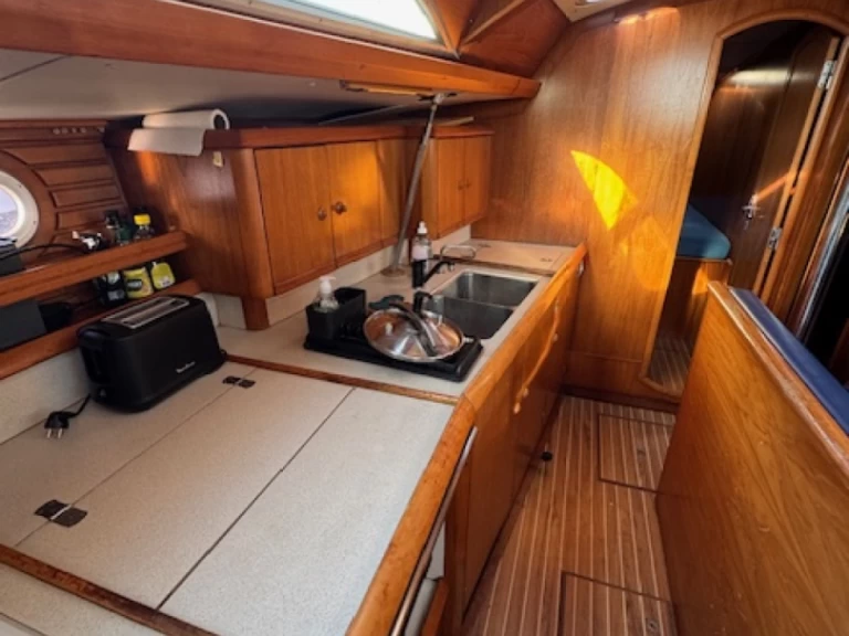 Alquiler de embarcaciones SUN ODYSSEY 45.2 (4 CAB) SUN ODYSSEY 45.2 enLa Rochelle en Samboat