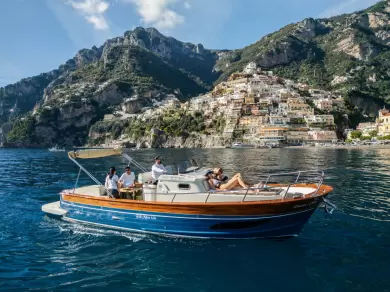 Alquiler Lancha en Salerno - fratelli mileo Gozzo Campano Sport Cruiser 