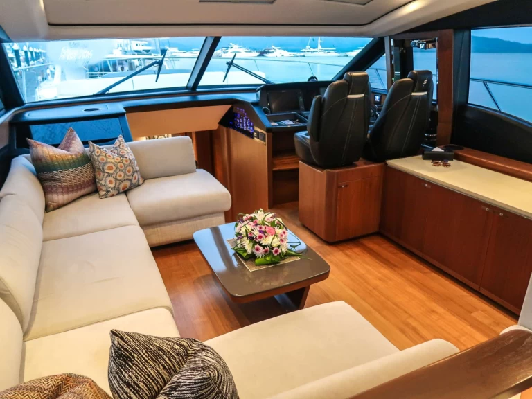 Yate de lujo para alquilar Phuket (City) al mejor precio