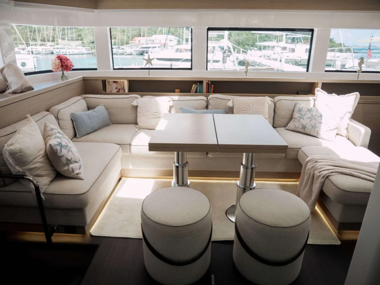 Alquiler de Yate de lujo, con o sin patrón Lagoon Islas Vírgenes Británicas