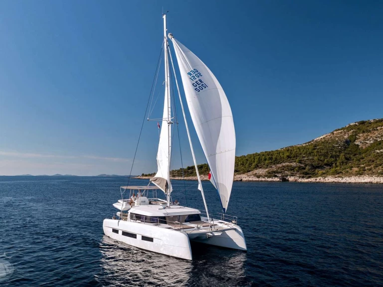 Alquiler de Dufour WALK'N ON SUNSHINE en San Martín