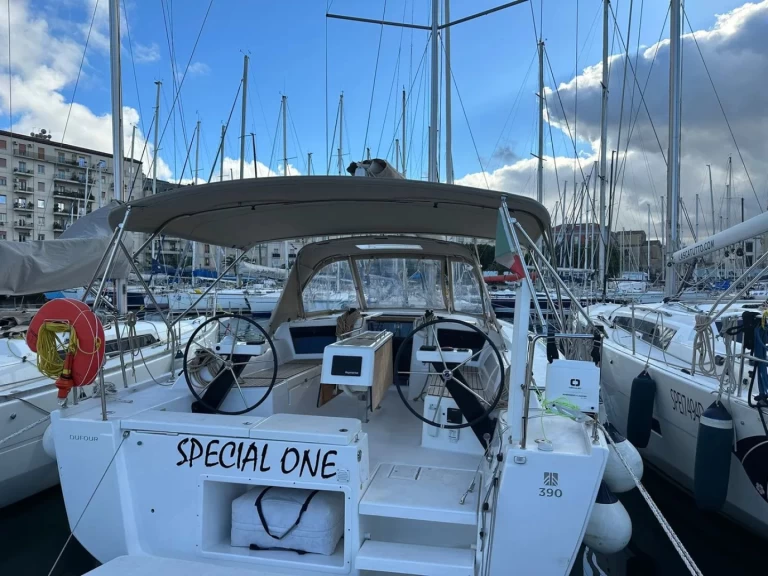 Alquiler Cagliari - Dufour Dufour 390 GL en SamBoat